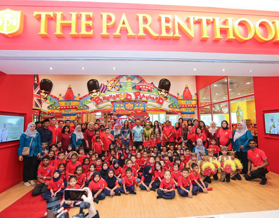 The Parenthood's 10-year celebration